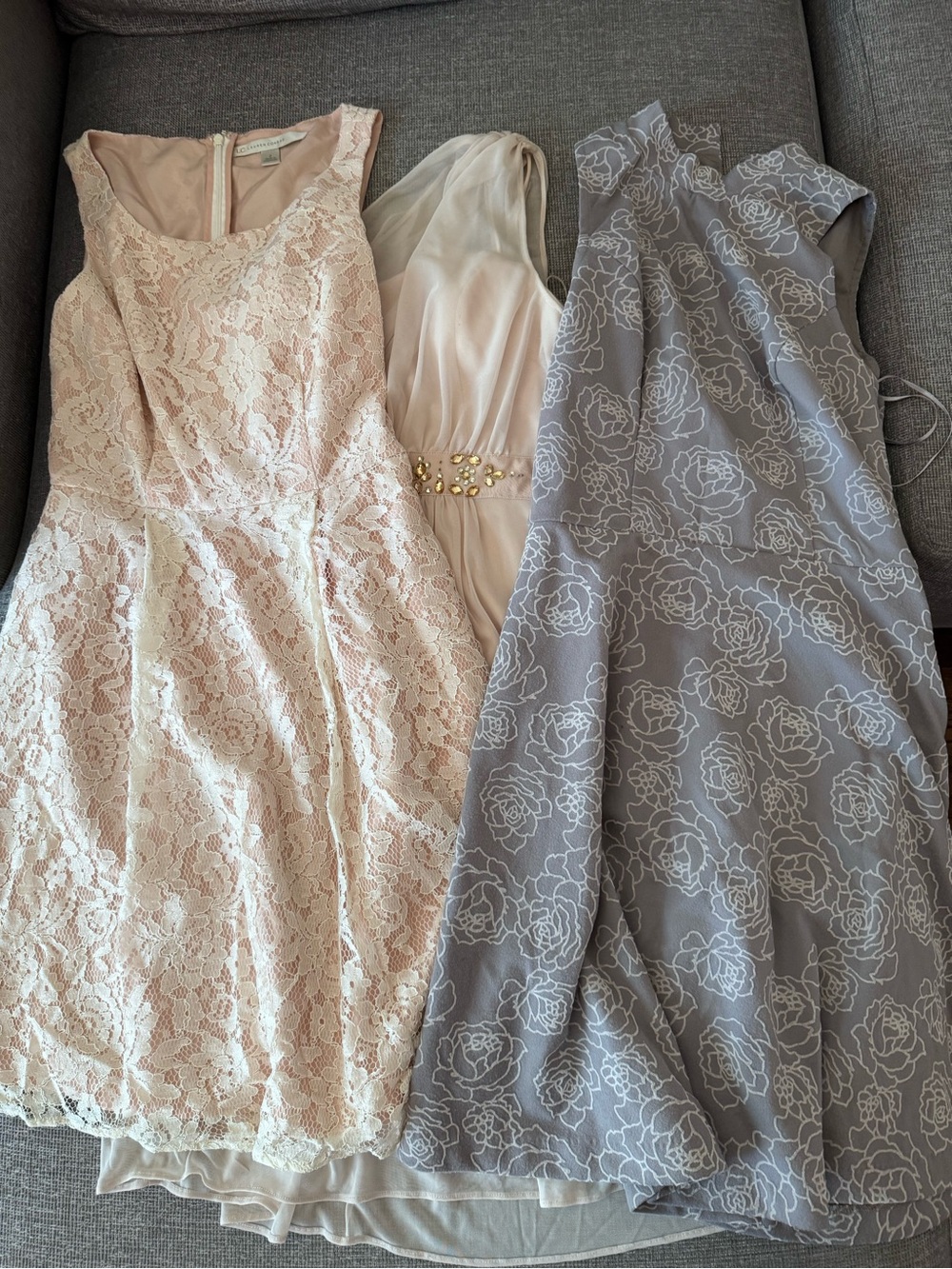 Women’s Dress Bundle Size 2-4